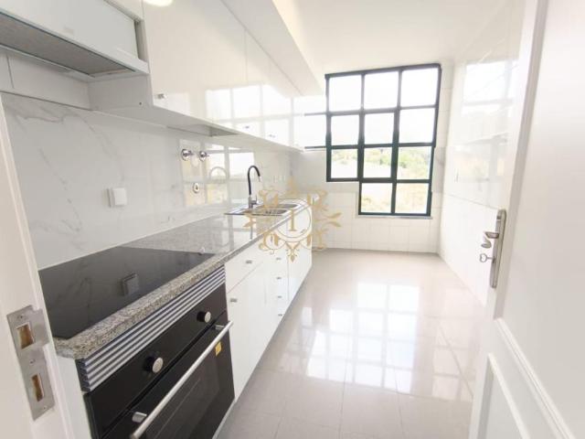 3 quarto, Setúbal Almada 2810 LS102394837