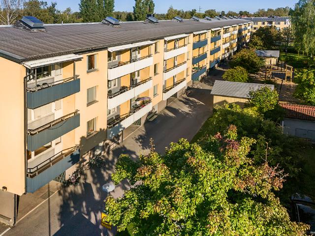 3 rum och kök på Stensättersgatan 14 b, ledig lägenhet i Katrineholm