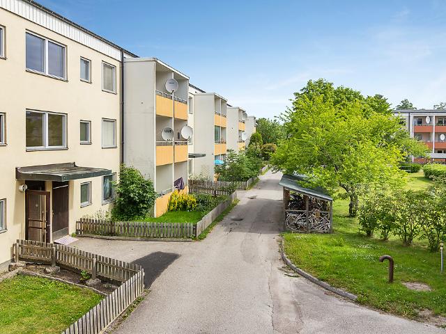 3 rum och kök på Rosstorpsvägen 4 D, ledig lägenhet i Eskilstuna