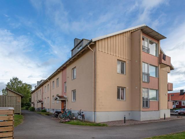 3 rum och kök Sigurd Kochs gata 20 Falköping 521 40