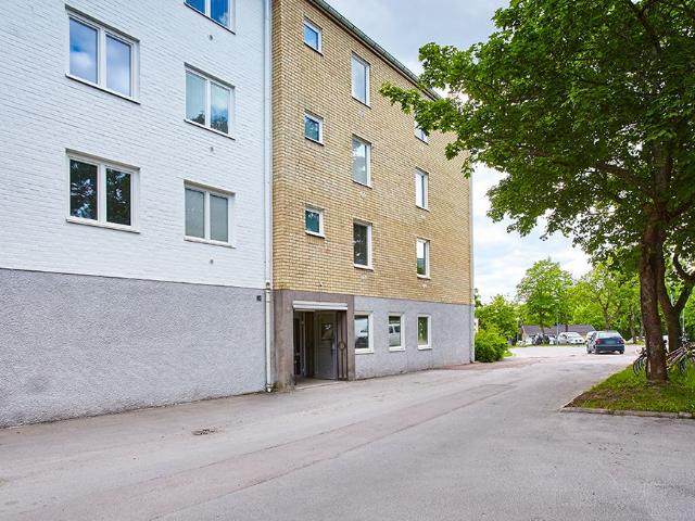 3 rum och kök 77 m² 10 137 kr