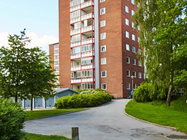 3 rum och kök 71 m² 8 205 kr