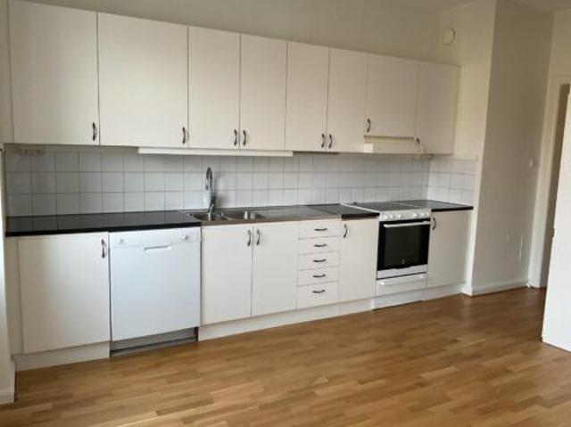 3 rums bostad i Kristianstad 116 m² 12 345 kr