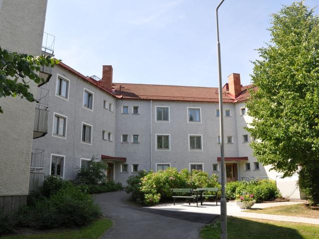 3 rums hus i ÖREBRO 66 m² 8 395 kr