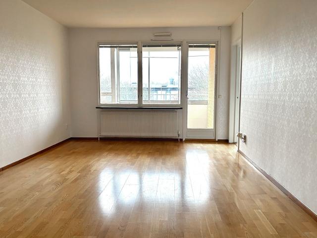 3 rums hus i ÖREBRO 87 m² 8 836 kr