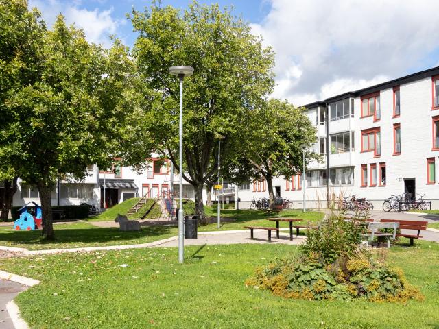3 rums hus i ÖREBRO 87 m² 8 353 kr