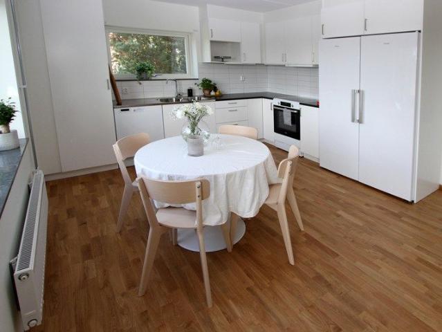 3 rums lägenhet i VÄXJÖ 71 m² 9 329 kr