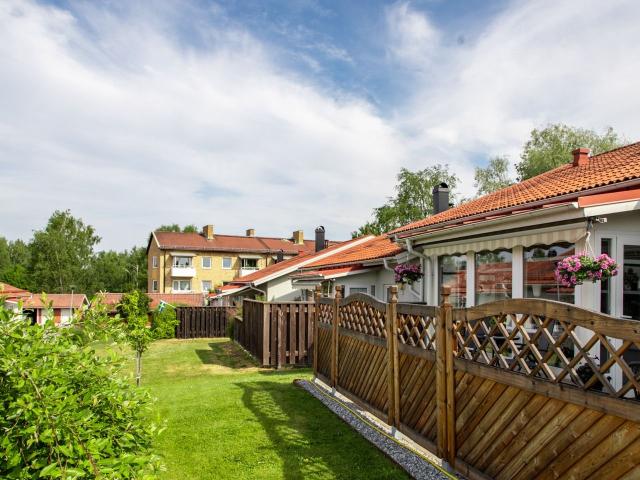 3 rums lägenhet i AVESTA 107 m² 10 867 kr