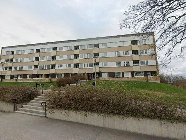 3 rums lägenhet i Eskilstuna 74 m² 7 331 kr