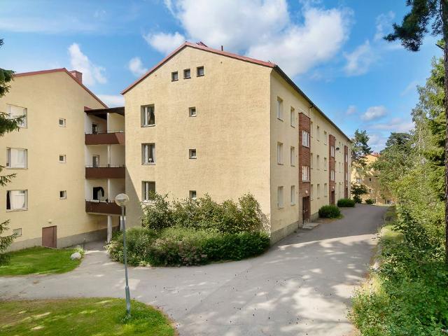3 rums lägenhet i Eskilstuna 73 m² 8 470 kr
