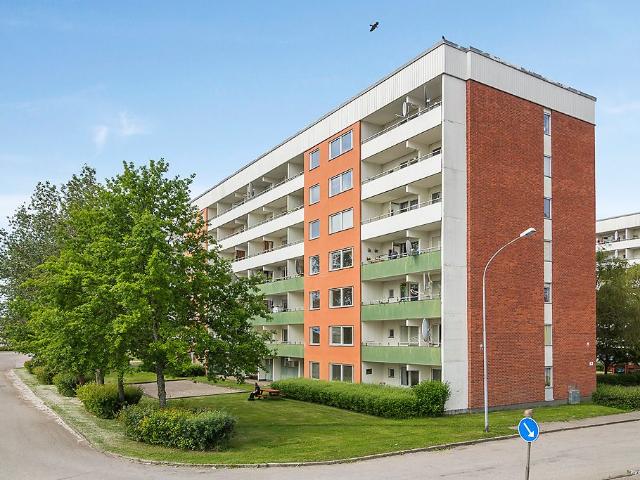 3 rums lägenhet i Eskilstuna 82 m² 10 157 kr