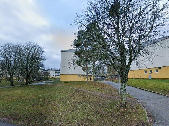3 rums lägenhet i Eskilstuna 83 m² 8 318 kr