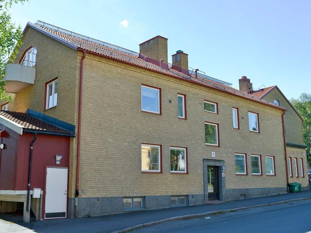 3 rums lägenhet i FRÖSÖN 75 m² 9 102 kr
