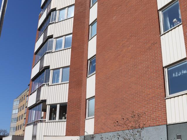 3 rums lägenhet i KARLSKOGA 88 m² 10 827 kr