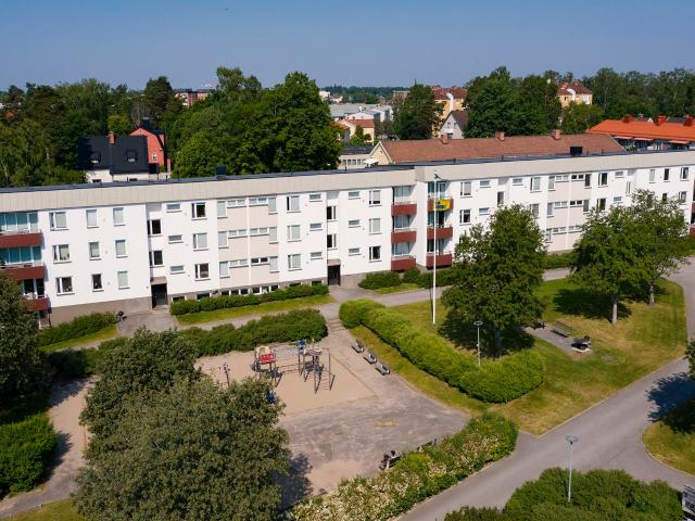 3 rums lägenhet i Katrineholm 87 m² 9 472 kr