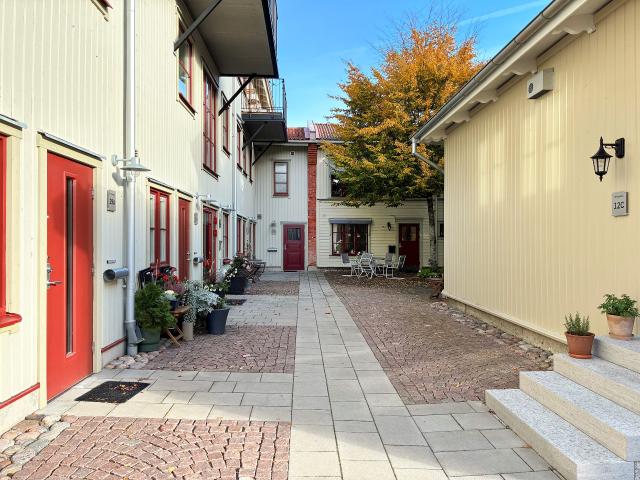 3 rums lägenhet i LIDKÖPING 77 m² 11 985 kr