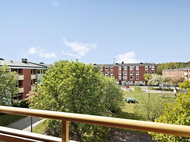 3 rums lägenhet i Örebro 72 m² 7 169 kr