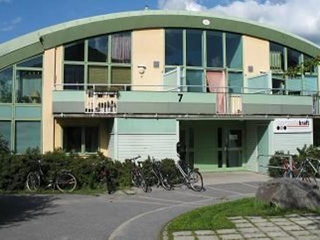 3 rums lägenhet i ÖREBRO 73 m² 8 844 kr