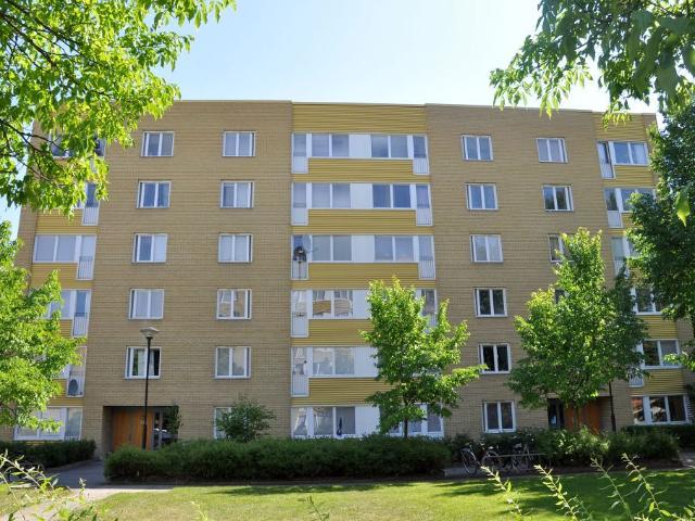 3 rums lägenhet i ÖREBRO 80 m² 8 816 kr