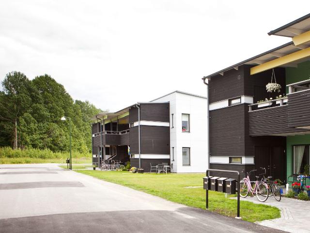 3 rums lägenhet i ÖREBRO 85 m² 12 815 kr