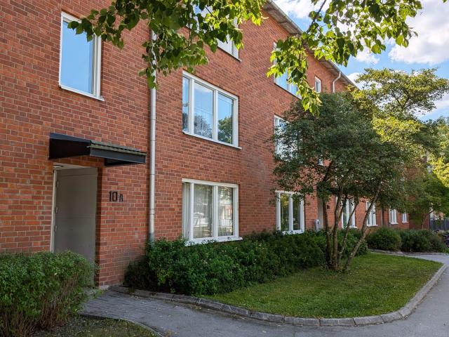 3 rums lägenhet i SALA 73 m² 6 859 kr