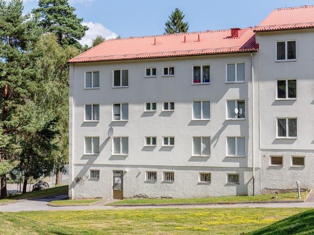 3 rums lägenhet i Södertälje 93 m² 12 898 kr