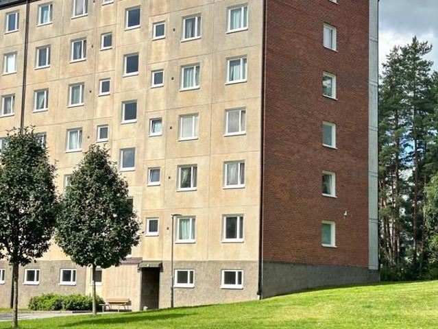 3 rums lägenhet i Sollentuna 69 m² 8 664 kr