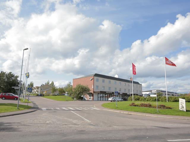 3 rums lägenhet i SVÄRDSJÖ 83 m² 8 683 kr
