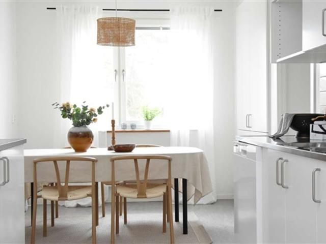 3 rums lägenhet på 88 m², Torshälla, Södermanland