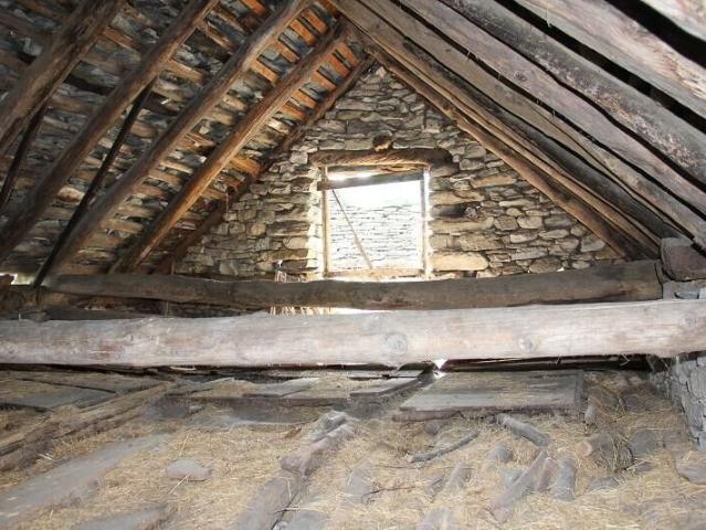 3 Rustici zum Ausbauen mit herrlichem Ausblick | dreamo. Ch