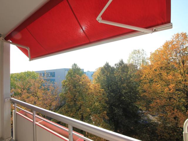 3 Raumwohnung mit Balkon und Aufzug