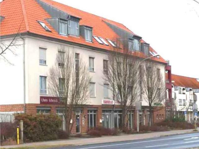 3 Raumwohnung im Dachgeschoss in Schwarzheide sucht neue Mieter bei eigentständiger Renovierung Erlass der Kaltmiete