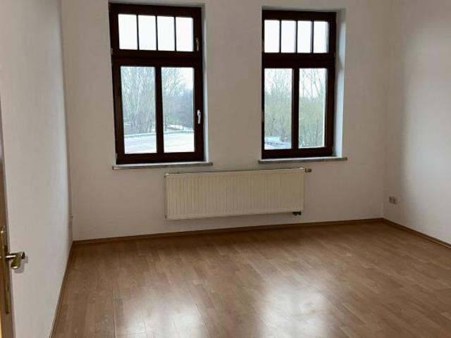 3 Raum Wohnung in Robert Müller Str. 1 *Jobcenter geeignet 3 Personen