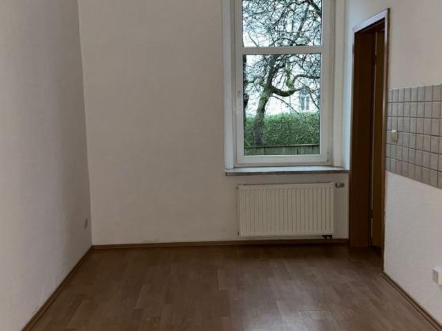 3 Raum Wohnung in Robert Müller Str. 1 *Jobcenter geeignet 2 Personen