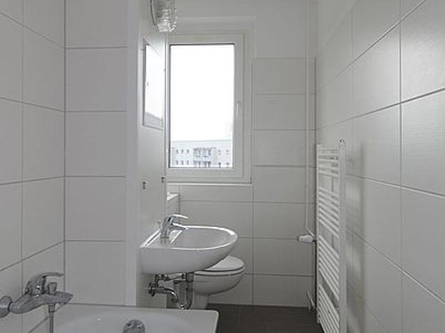 3 Raum Wohnung Südstadtring 17