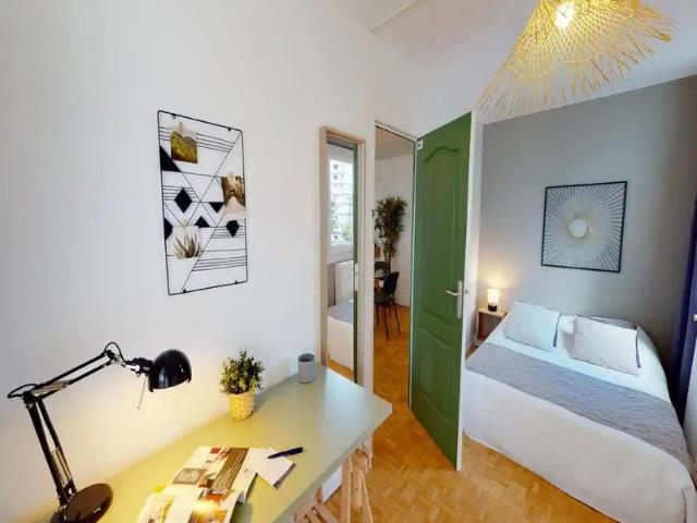 3 Regnault 2 Chambre 4 PRS