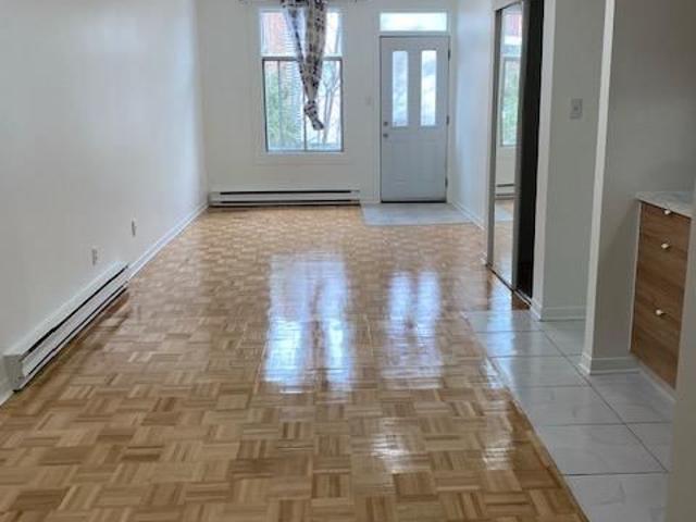 3½ rénové – Plateau – Disponible 1er juillet
