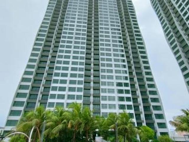 3 Residence Condo