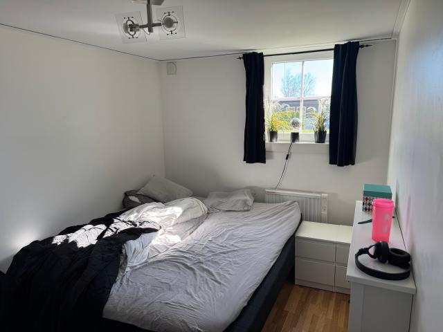 3 rok 70kvadrat i natursköna Brunnby vik 70 m² 13 900 kr