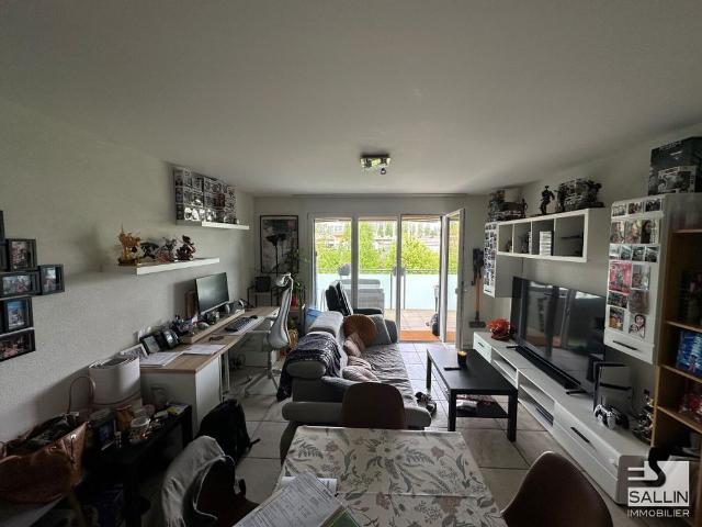 3½ ROOM APARTMENT NEAR ALL COMMODITIES