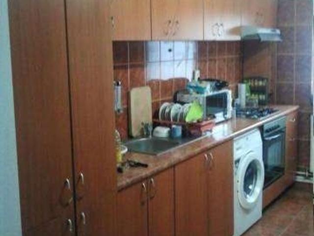 3 room apartment for rent Iasi Targu Cucu