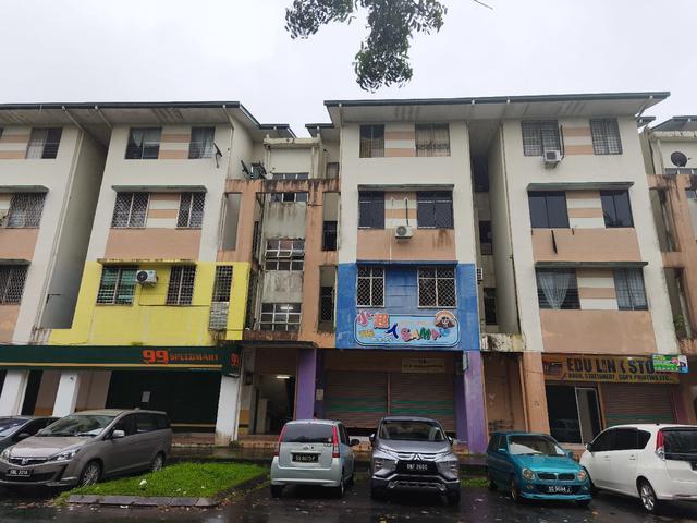 3 room apartment for sale in Taman Mawar Sandakan