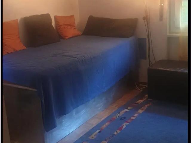 3 room apartment quiet and green neighborhood a, Pully Amsterdam Apartments for Rent