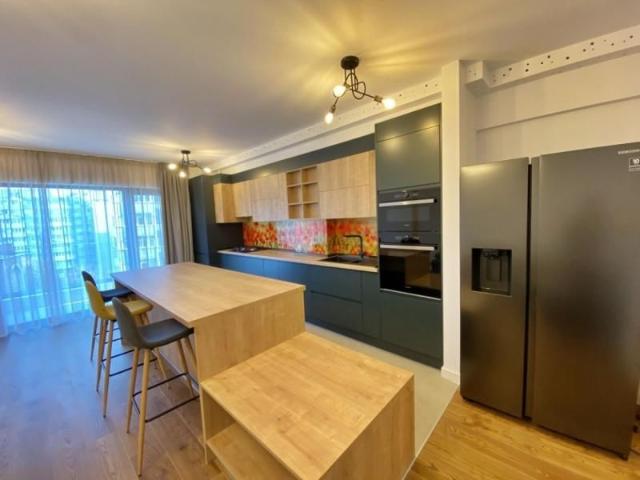 3 room apartment, with terrace and parking, Piata Victoriei area