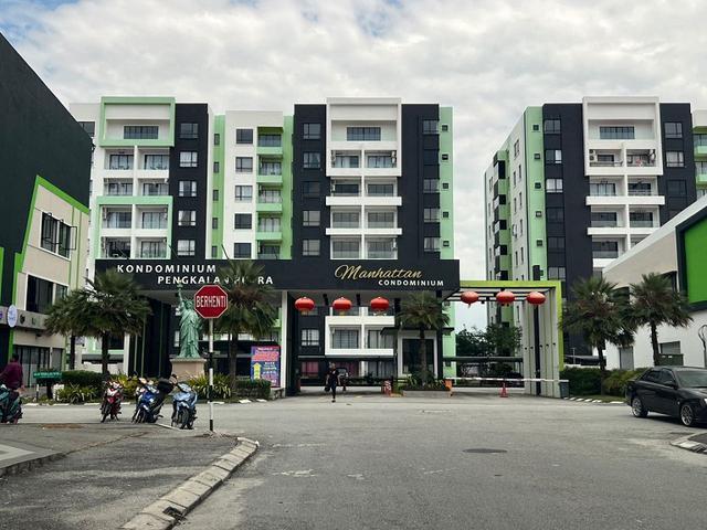 3 Room Fully Furnished Unit at Manhattan Condominium at Pasir Puteh
