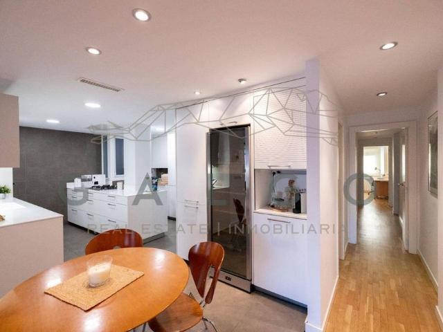 3 room luxury Apartment for rent in Valencia