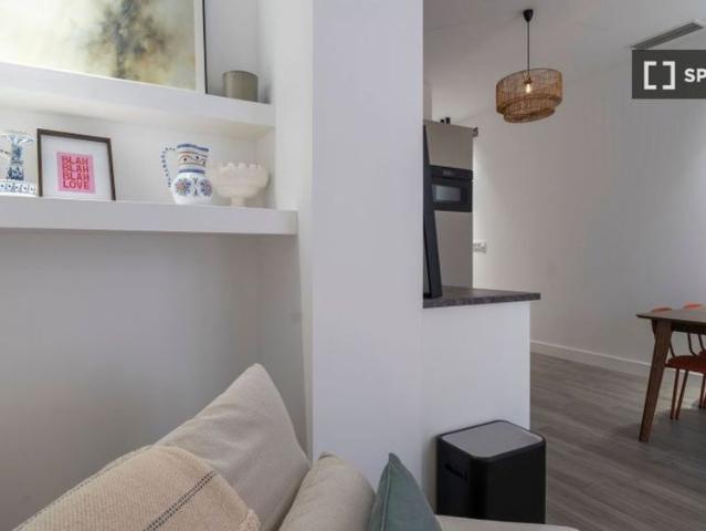 3 room luxury Apartment for rent in Valencia