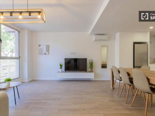 3 room luxury Apartment for rent in Valencia, Spain