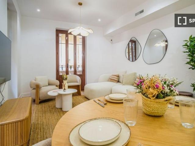 3 room luxury Apartment for rent in Valencia, Spain