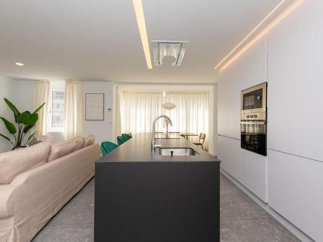 3 room luxury Apartment for rent in Alicante, Valencia